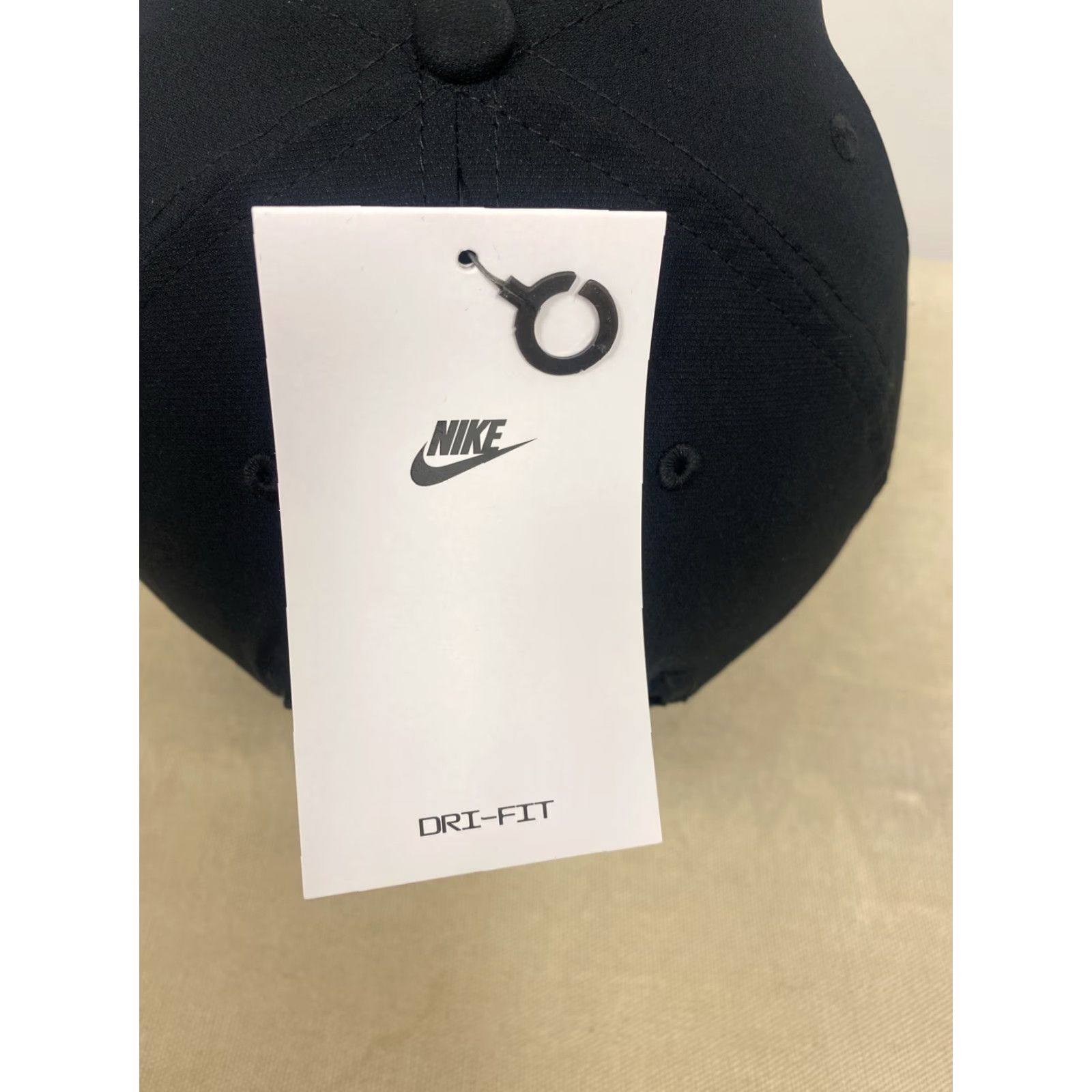 Nike Nike NEW UNISEX BLACK BASEBALL HAT CLUB CAP SWOOSH M/L /475 DRI-FIT ADJUSTABLE M/L polyester solid sports hat Men Size ONE SIZE - 5 Thumbnail