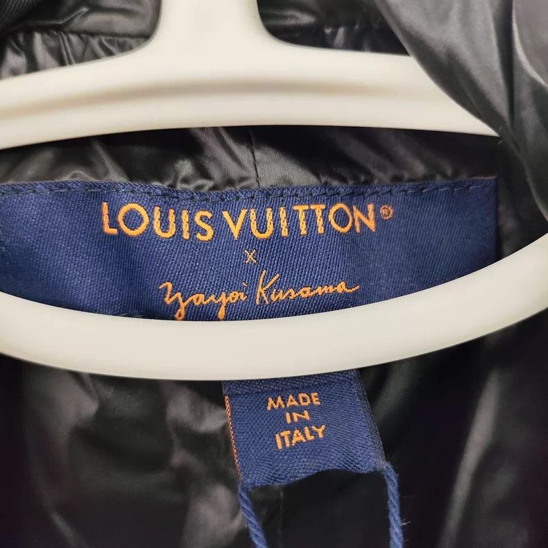 Louis Vuitton Louis Vuitton Yayoi Kusama Co-branded Sunscreen jacket Size XS / US 0-2 / IT 36-38 - 4 Thumbnail