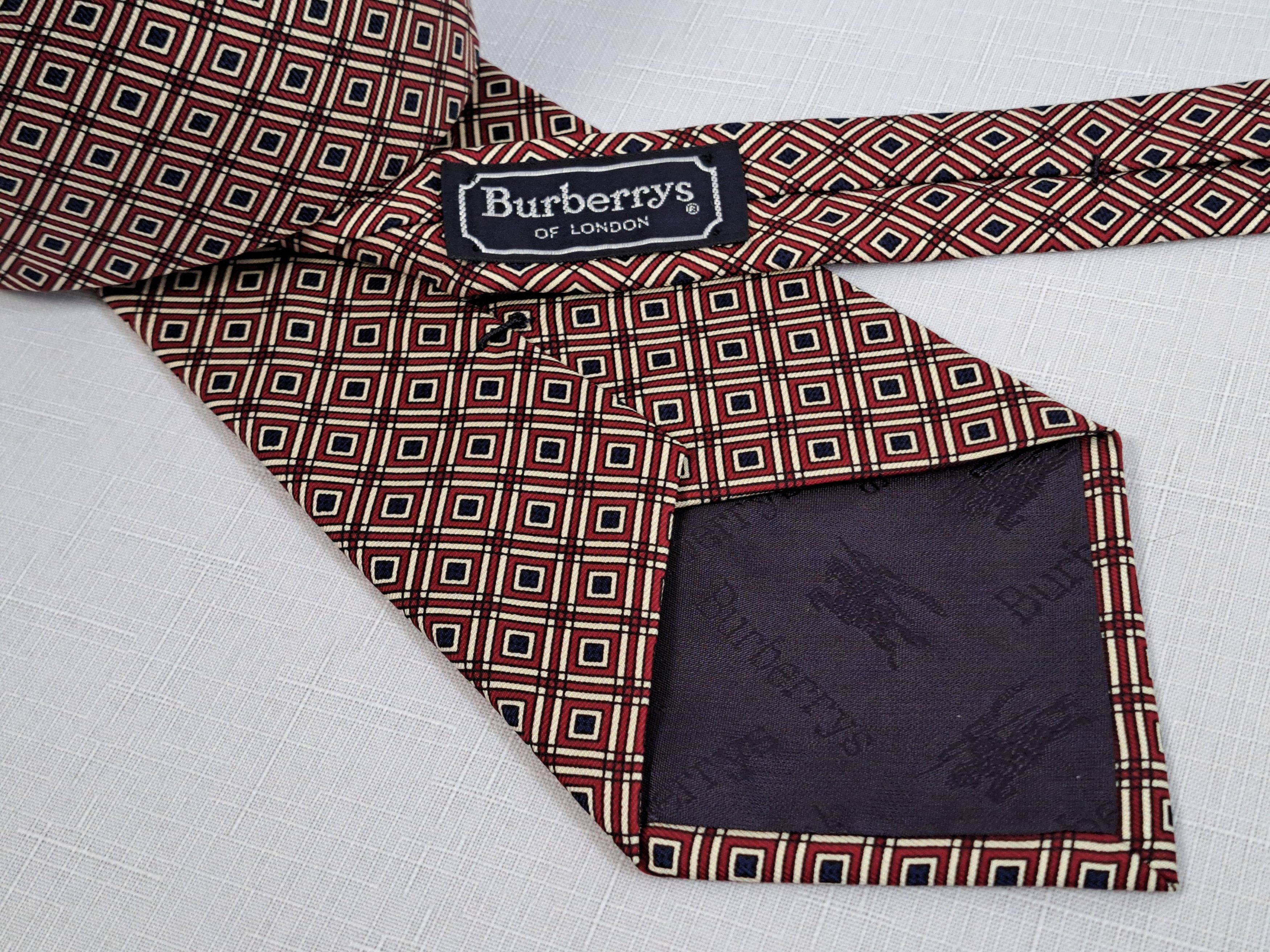 Burberry Burberrys vintage geometric pattern silk tie. Made in USA Size ONE SIZE - 8 Thumbnail