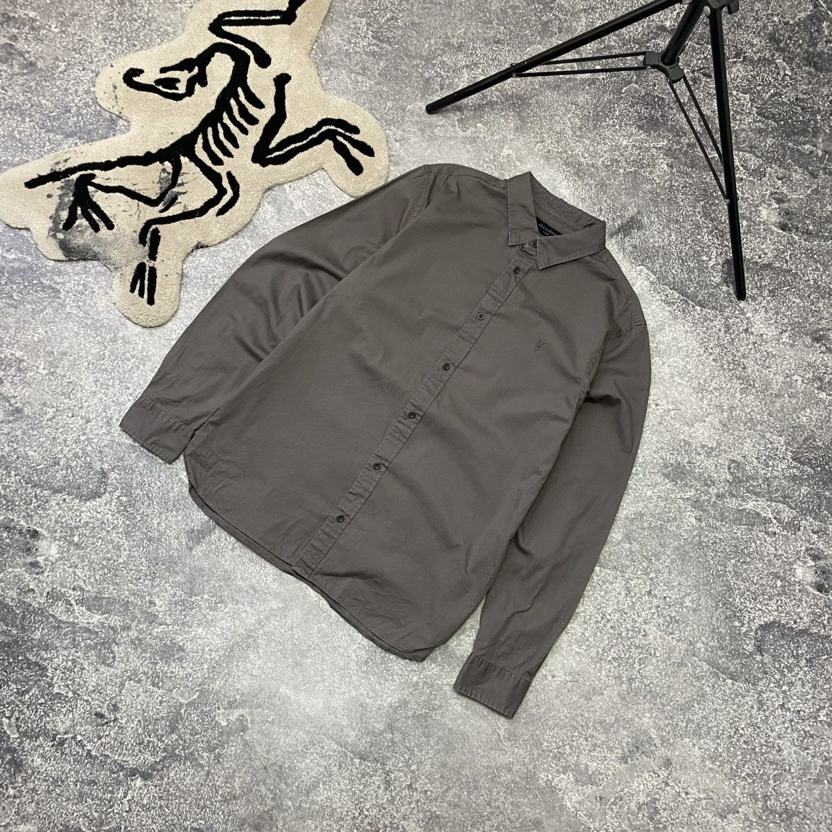 Allsaints Designer Allsaints Small logo brown y2k luxury button shirt Size US L / EU 52-54 / 3 - 1 Thumbnail