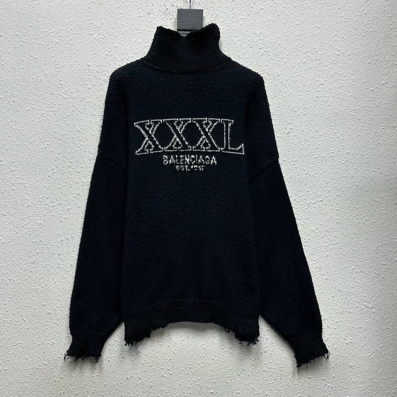 Balenciaga Balenciaga 3XL Distressed Turtleneck Sweater Size US L / EU 52-54 / 3 - 1 Thumbnail