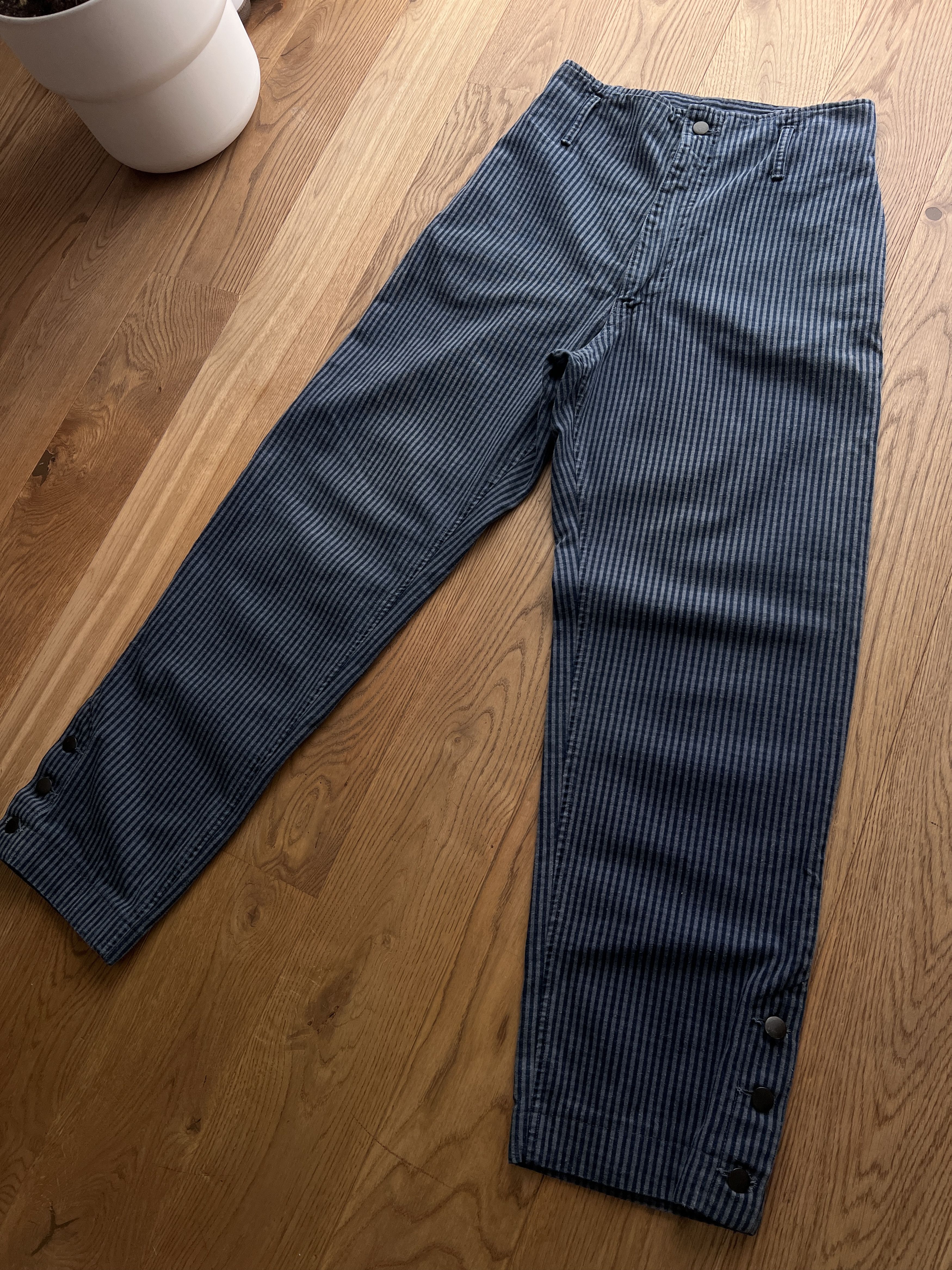 Joe Casely Hayford London UK British designer high rise pant
