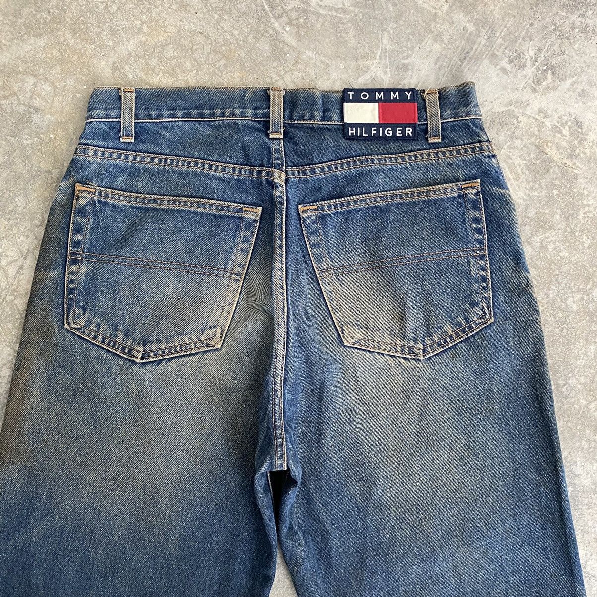 Tommy Hilfiger VTG 90’s Tommy Hilfiger Mud Blue Dirty Baggy Denim Jeans Size US 32 / EU 48 - 20 Thumbnail