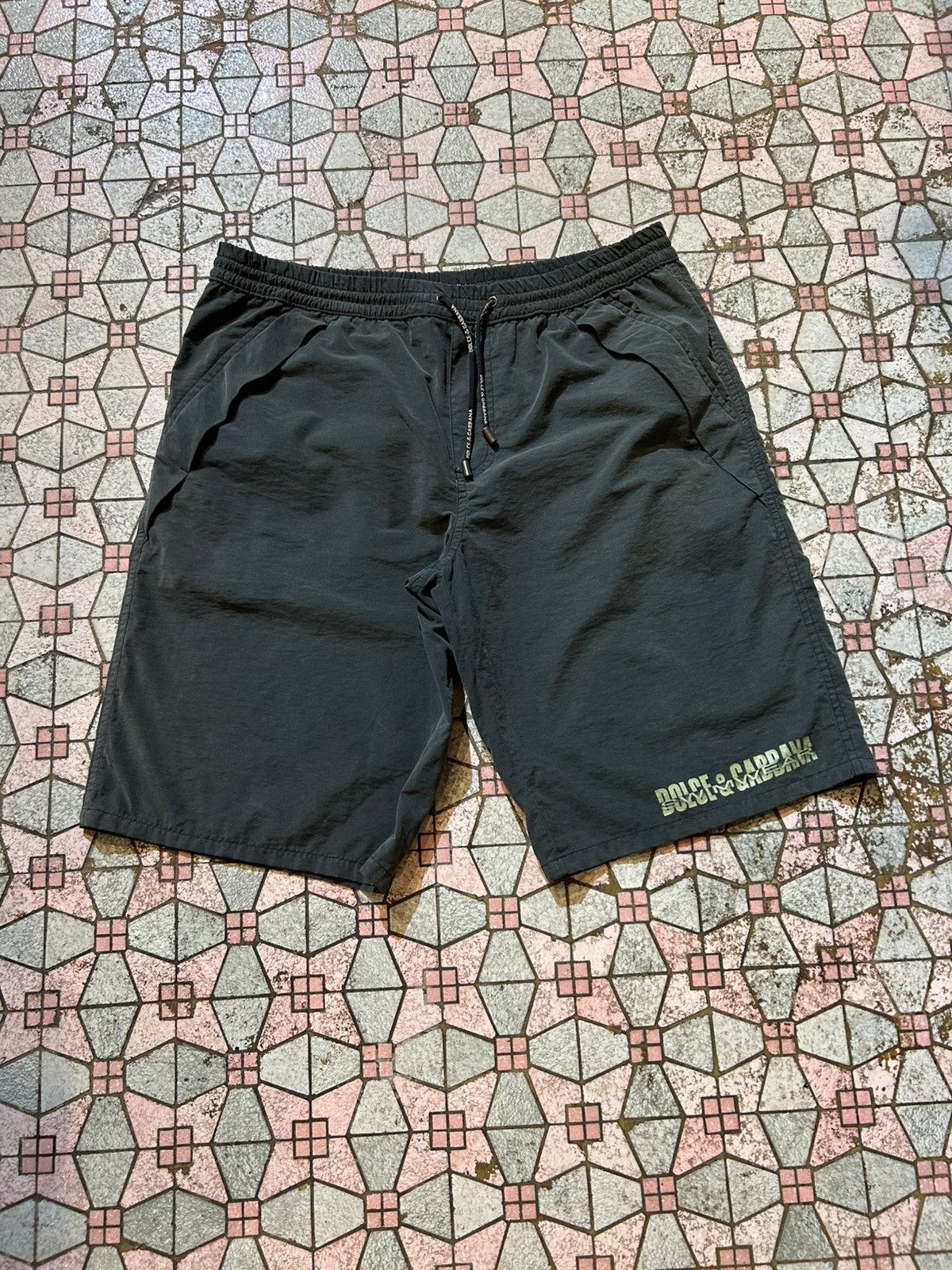Dolce & Gabbana Dolce & Cabbana Shorts Size US 32 / EU 48 - 2 Thumbnail