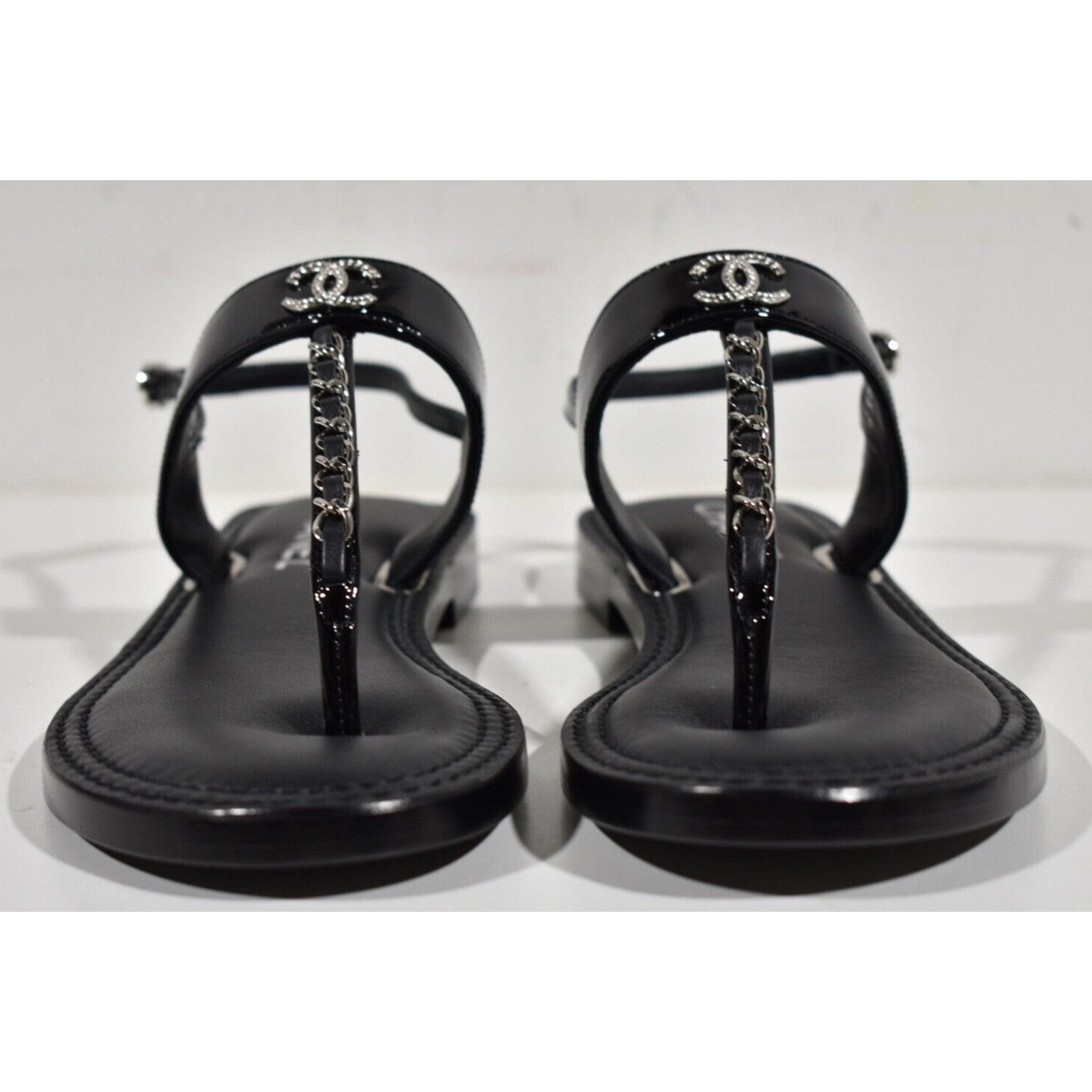 Chanel Chanel 22C Black Patent Silver Chain CC Logo Mule Slide Size US 8.5 / IT 38.5 - 6 Thumbnail