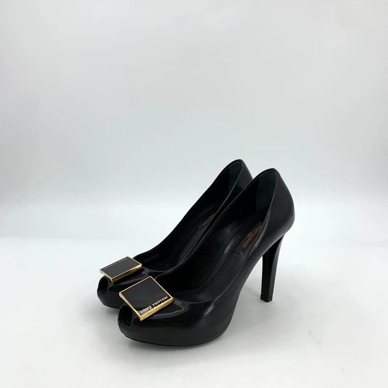 Louis Vuitton Louis Vuitton Black square-button fish-mouth stiletto pump Size US 12 / IT 42 - 1 Thumbnail