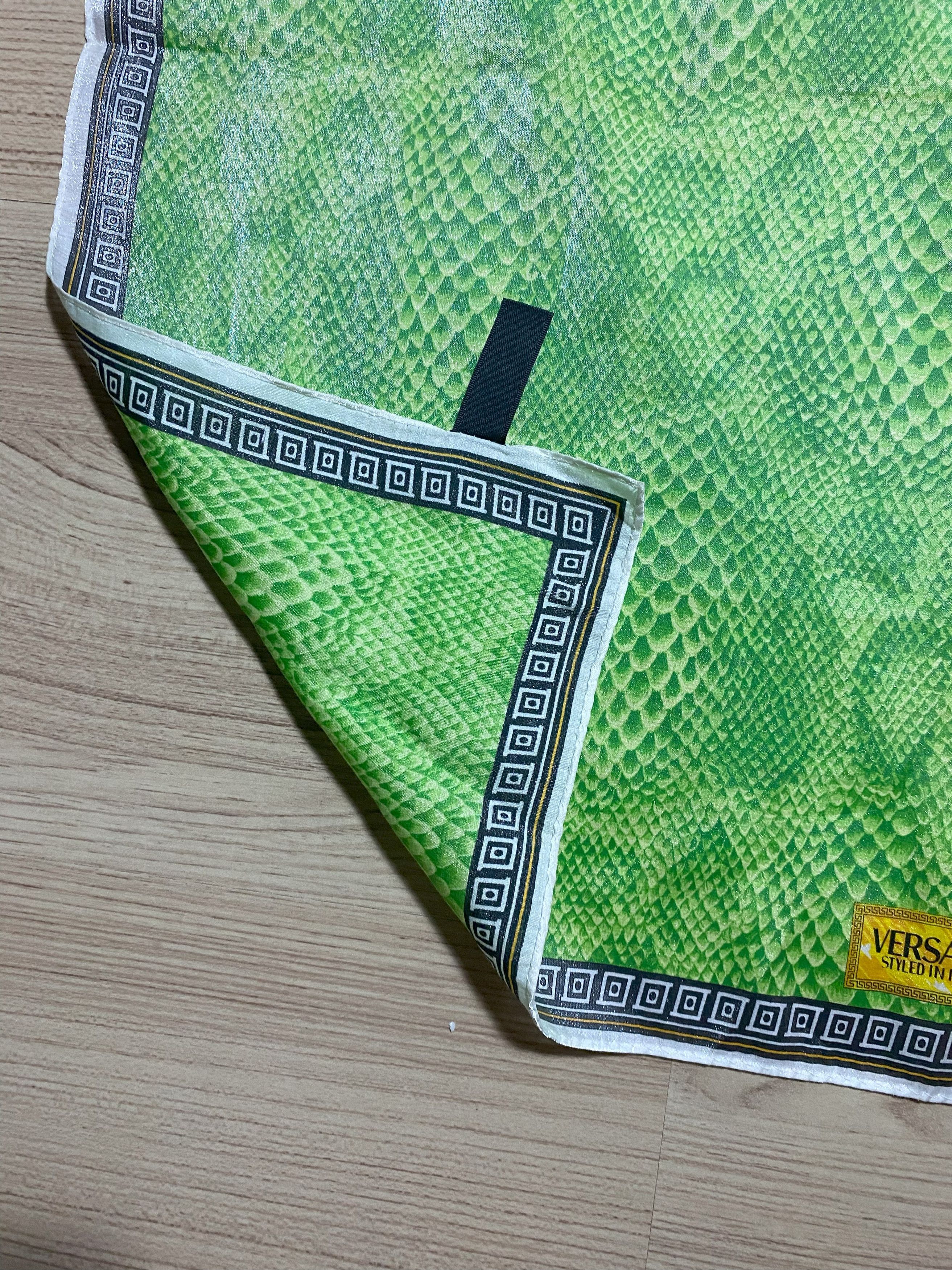 Versace Vintage Gianni Versace Handkerchief Scarf Size ONE SIZE - 8 Thumbnail