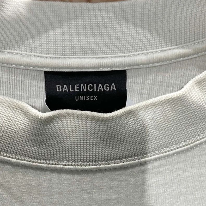 Balenciaga Balenciaga Bitcoin mud dyeing to make old damaged short sl Size US M / EU 48-50 / 2 - 3 Thumbnail