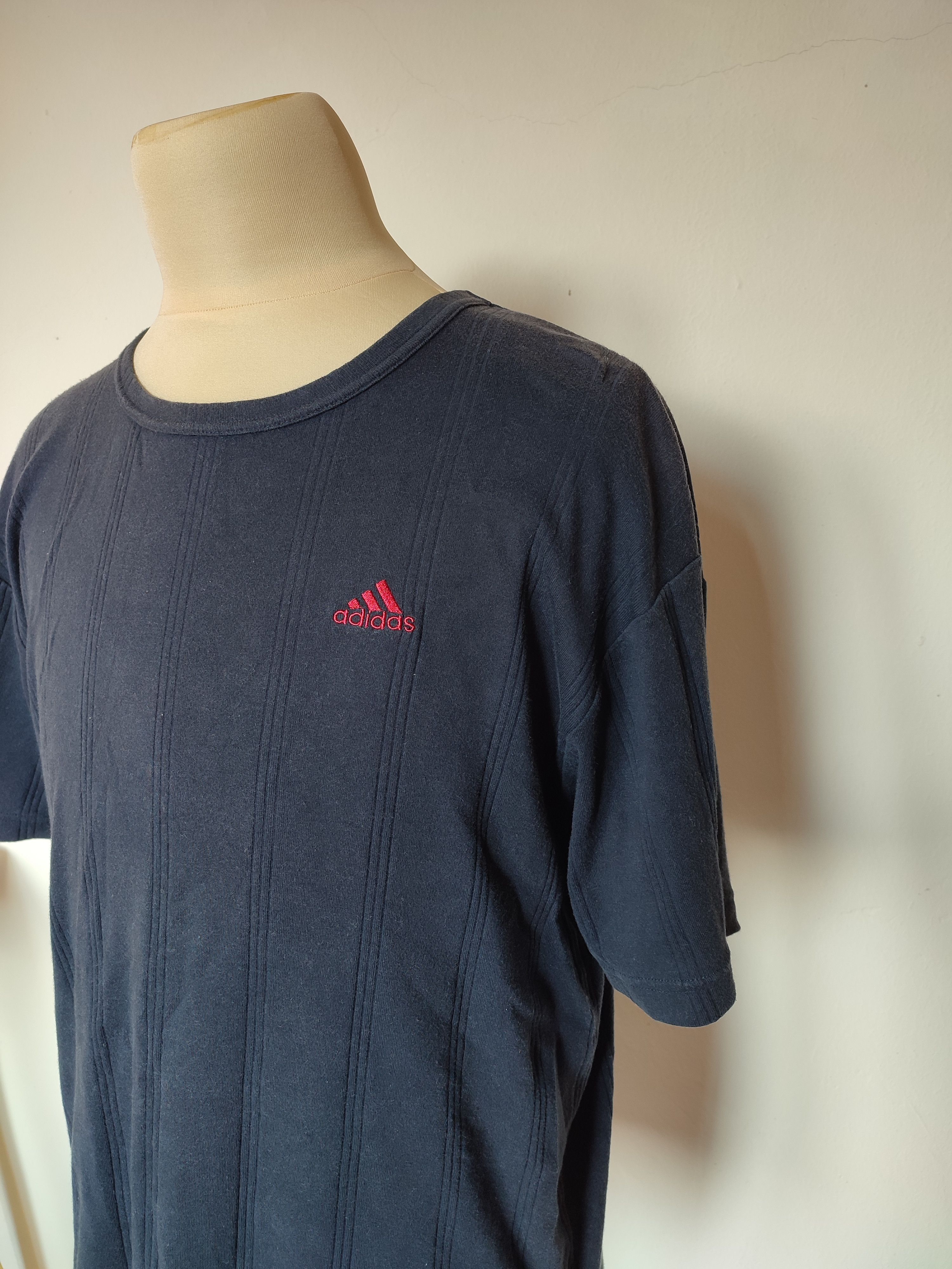 Adidas Adidas Embroidery Vintage Tees Size US L / EU 52-54 / 3 - 1 Thumbnail