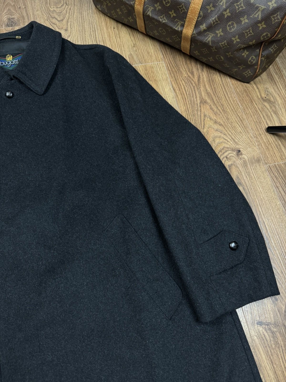 Bugatti Wool vintage coat Bugatti original streetwear luxury item Size US XL / EU 56 / 4 - 2 Thumbnail