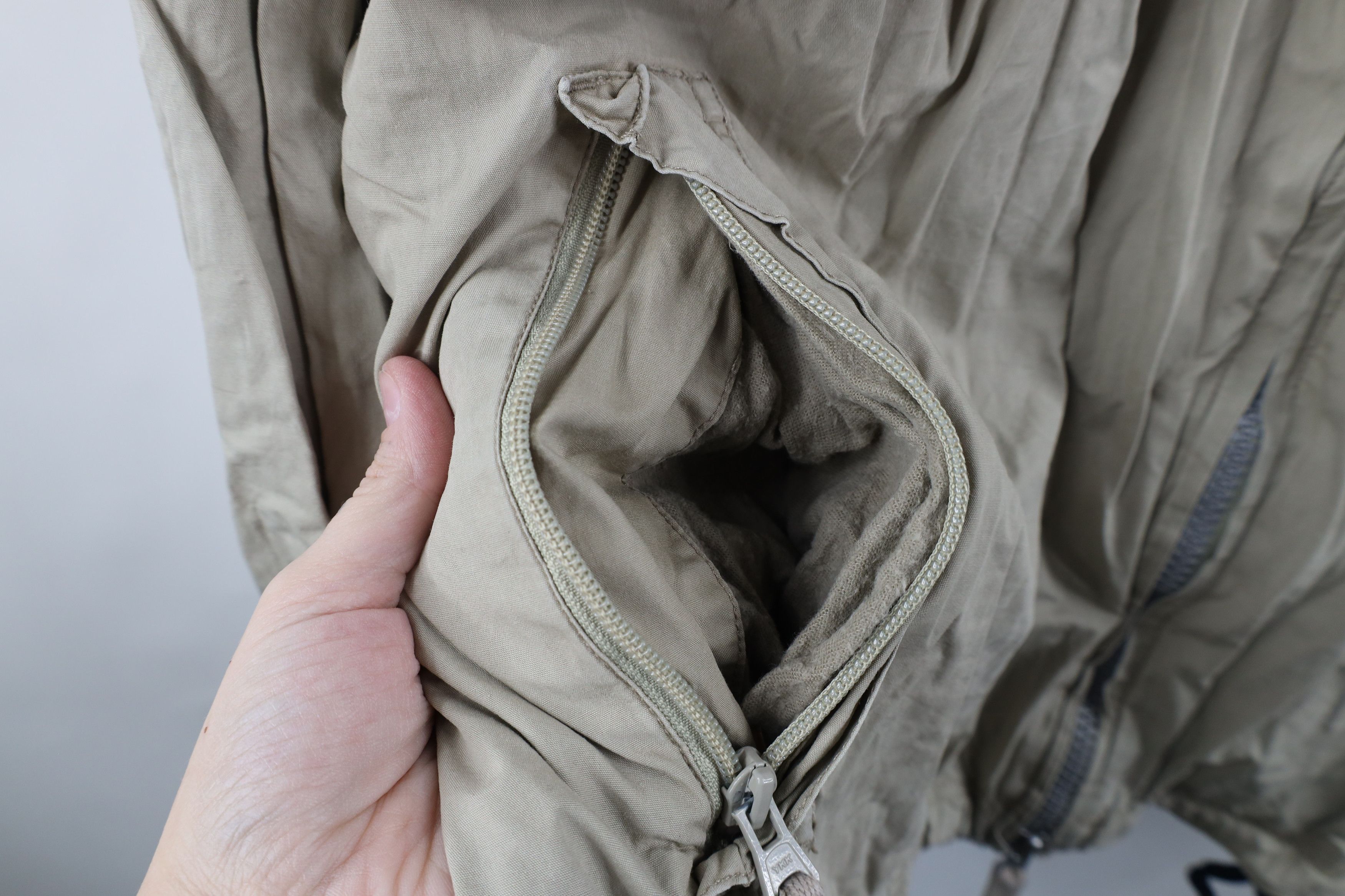 Gap × Vintage Vintage 90s Gap Full Zip Hooded Windbreaker Jacket Beige Size US XXL / EU 58 / 5 - 5 Thumbnail