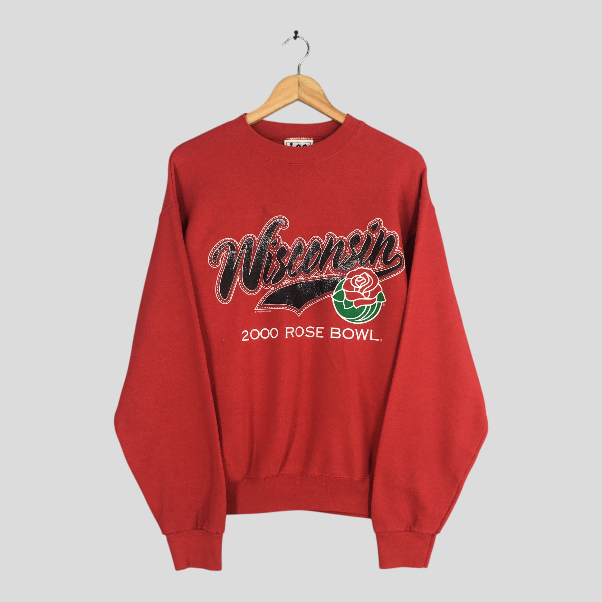 NCAA Vintage Wisconsin Badgers NCAA Red Sweatshirt XLarge Size US XL / EU 56 / 4 - 1 Thumbnail