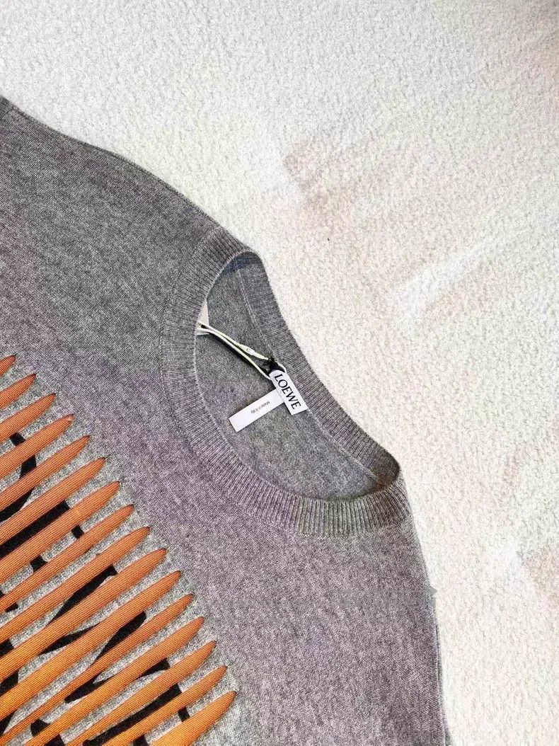Loewe Loewe Cashmere Cutout Letter Big Logo Knit Sweater Size M / US 6-8 / IT 42-44 - 4 Thumbnail