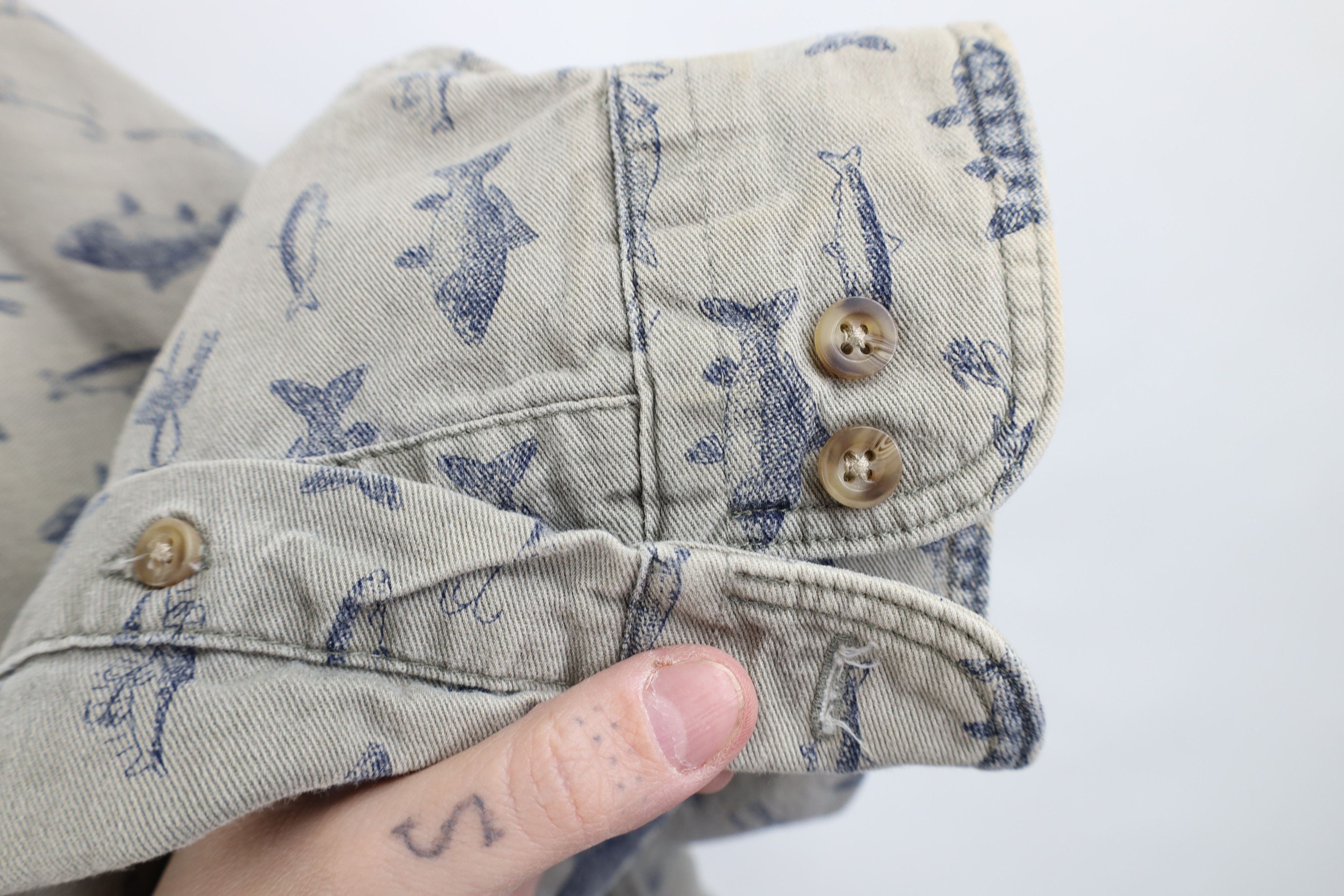 Vintage × Woolrich Woolen Mills Vintage 90s Woolrich All Over Print Button Down Shirt USA Size US XL / EU 56 / 4 - 5 Thumbnail