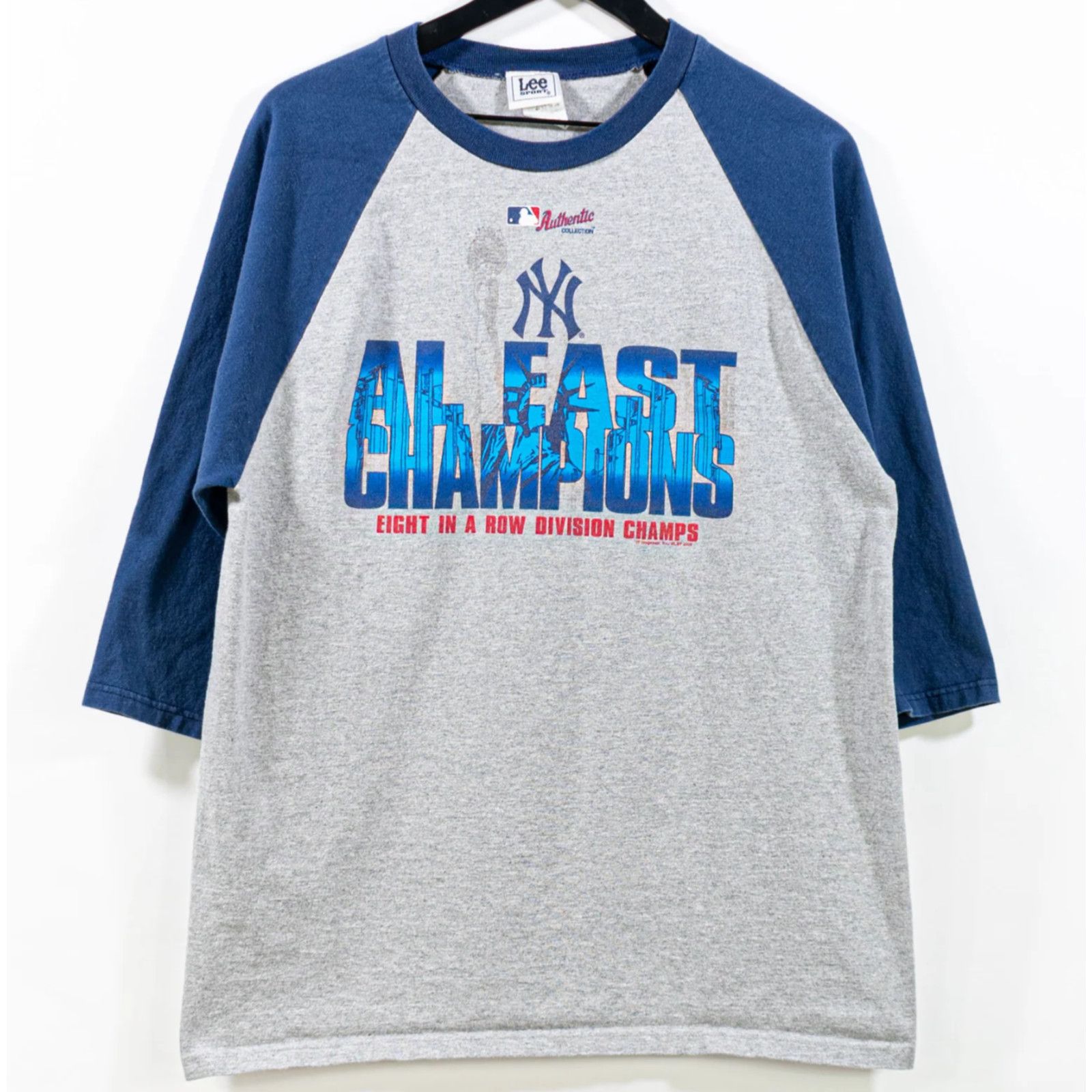 Lee New York Yankees 2005 AL East Champions Tee XL Lee Sport MLB Size US XL / EU 56 / 4 - 2 Thumbnail