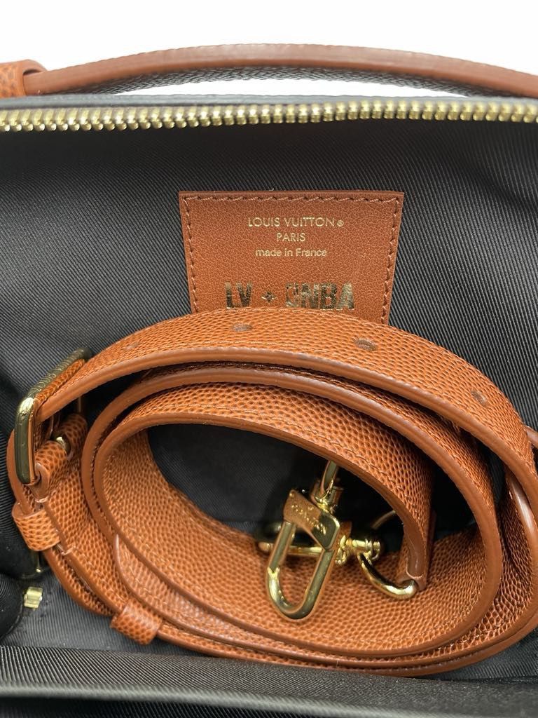 Louis Vuitton Louis Vuitton Handle Trunk Monogram Size 30 - 9 Thumbnail