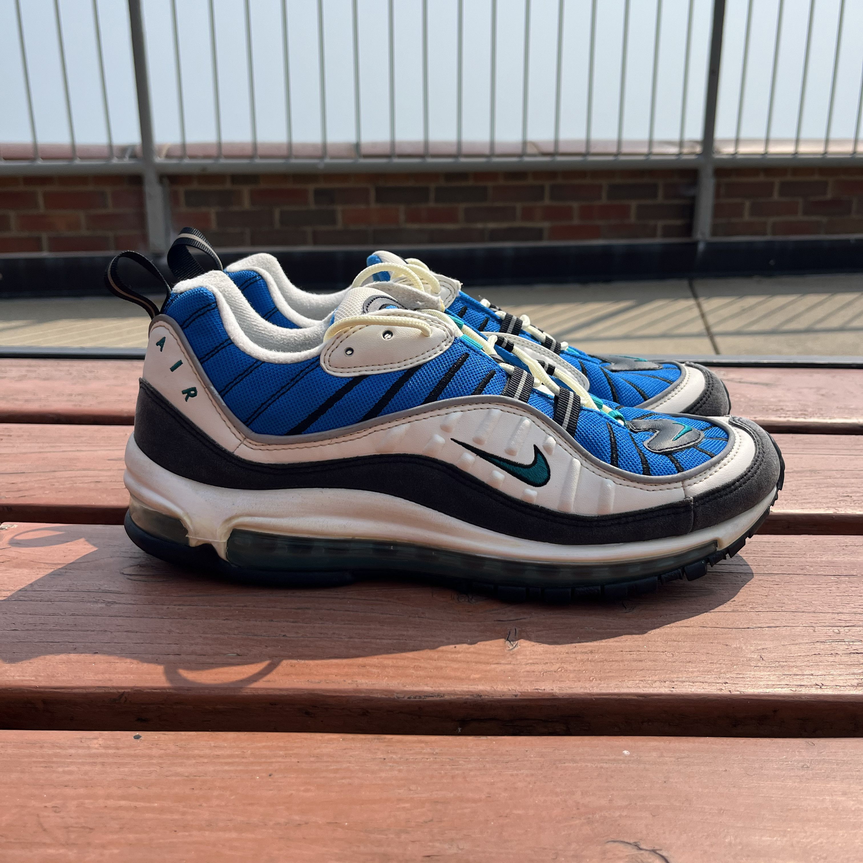 Nike Nike Air Max 98 Radiant Emerald (Size 10US M / 12 USW) Size US 10 / EU 43 - 5 Thumbnail