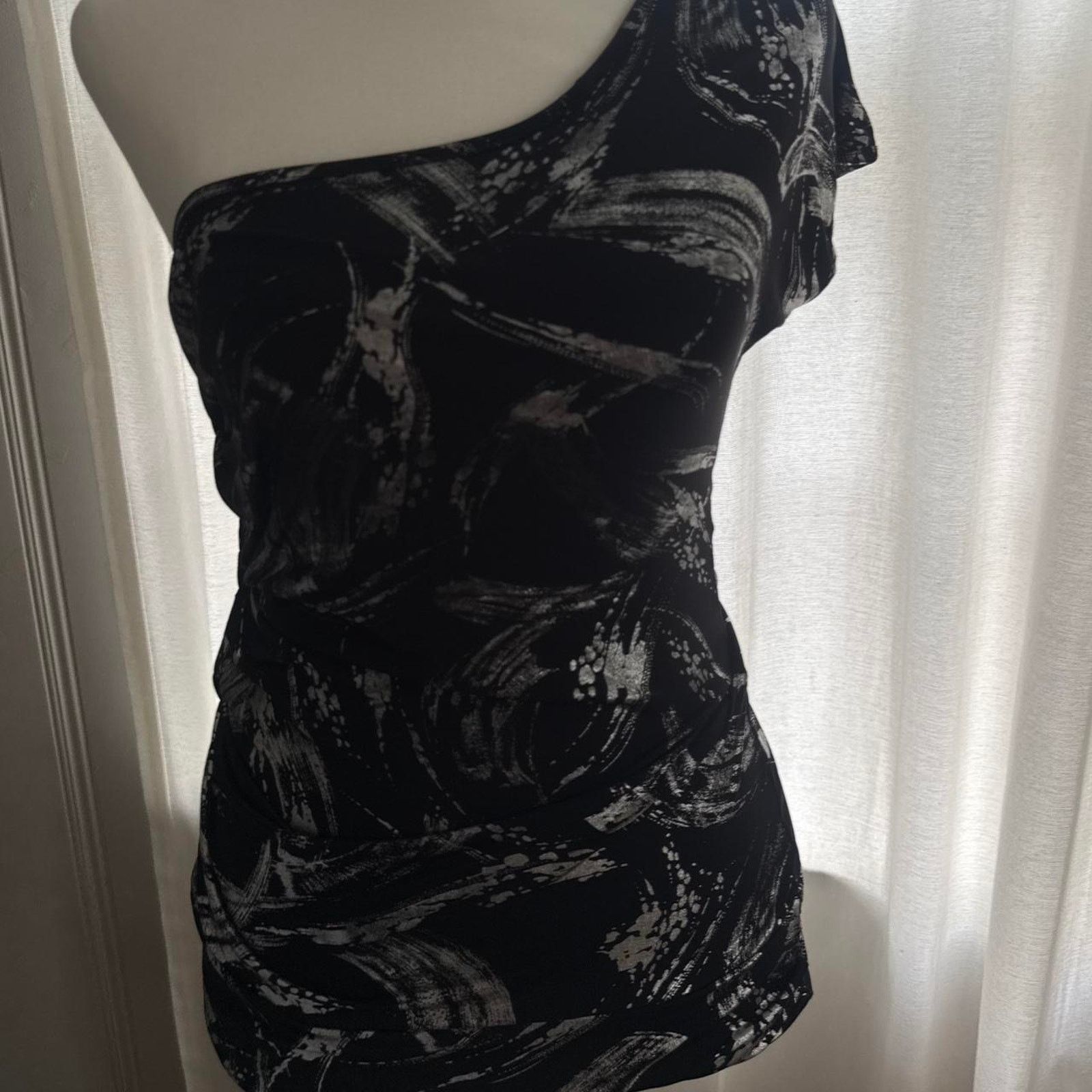 Other Black one shoulder black and silver top Size S / US 4 / IT 40 - 2 Thumbnail