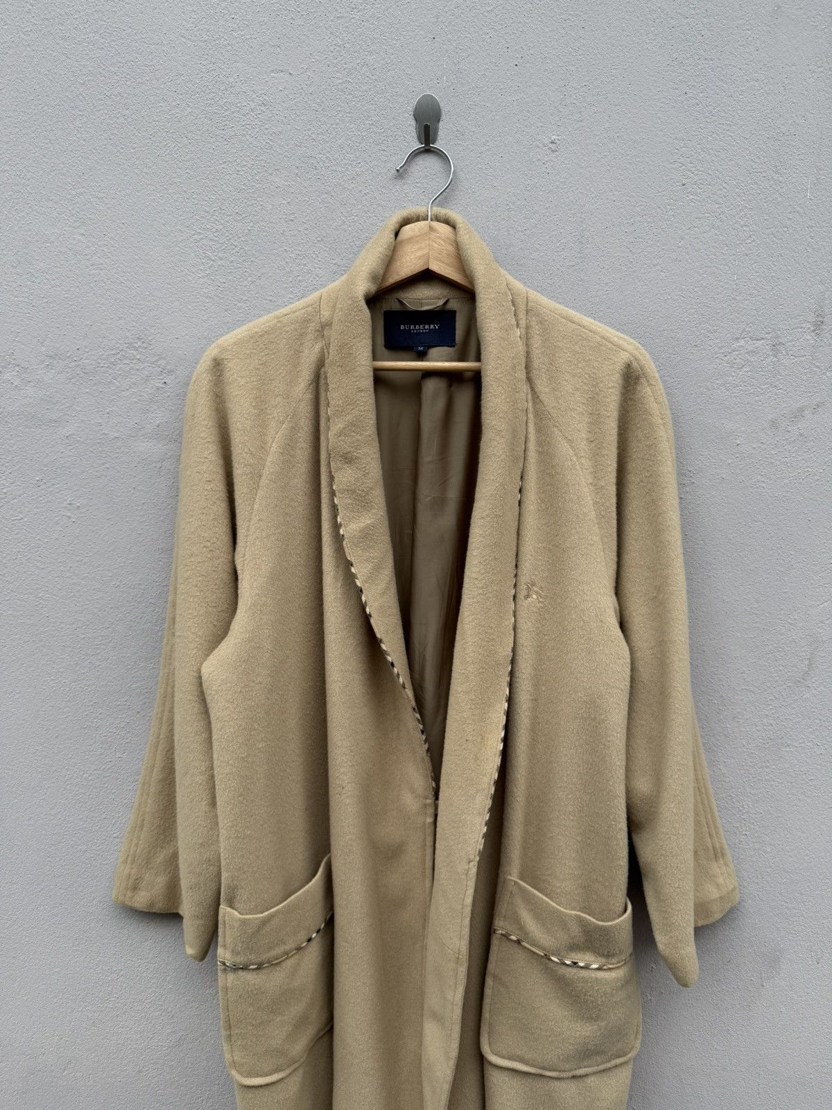 Burberry BURBERRY LONDON Iconic Beige Checkered Robe / Luxury Size 40 - 2 Thumbnail
