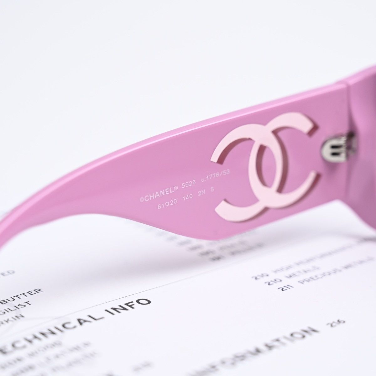 Chanel CHANEL 0CH5526 SUNGLASSES Size ONE SIZE - 6 Thumbnail