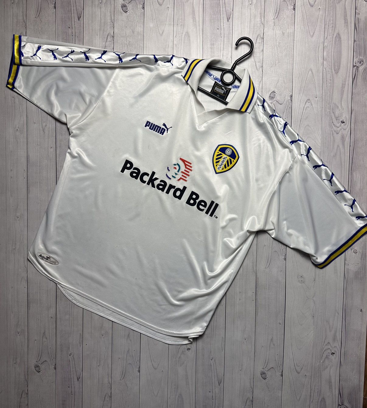 Puma × Vintage Vintage Leeds puma soccer jersey size XL rare Size US XL / EU 56 / 4 - 1 Thumbnail