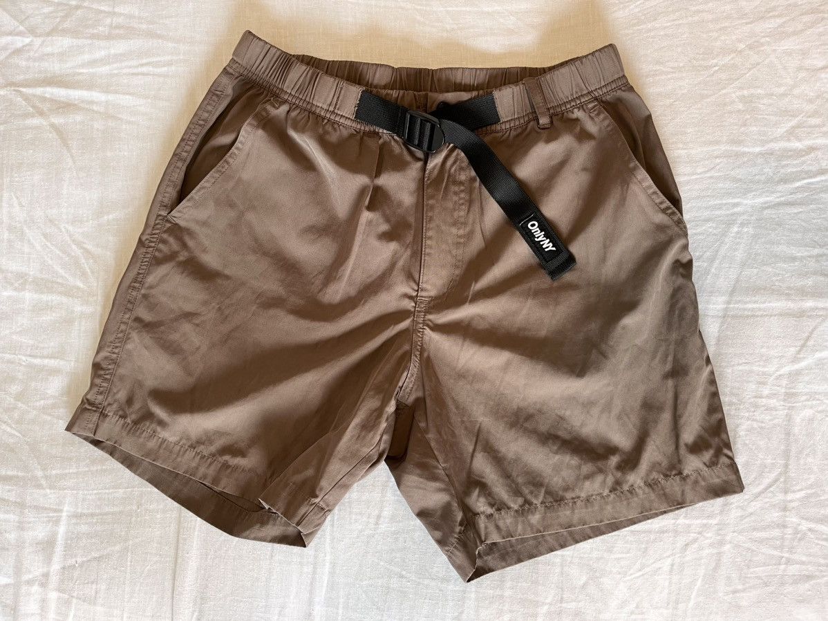 Only NY Only NY small hiking shorts purplish brown Size US 30 / EU 46 - 1 Thumbnail