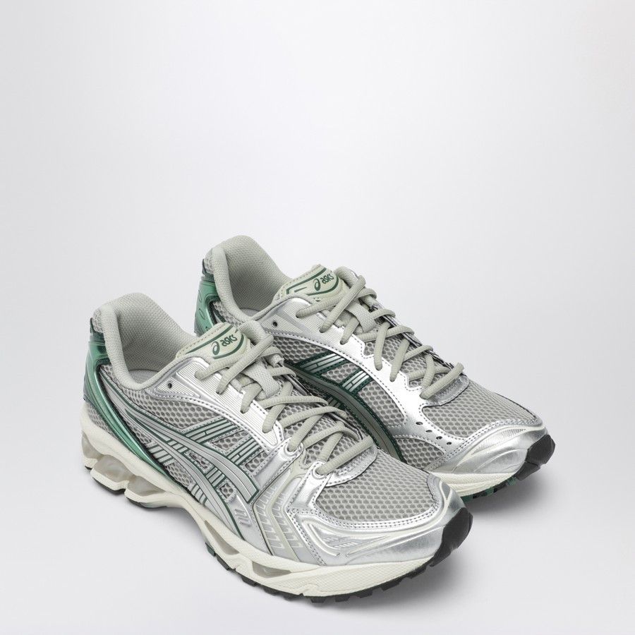 Asics o1d2blof0226 Low-Top Sneakers in Green/Silver Size US 10 / EU 43 - 2 Thumbnail
