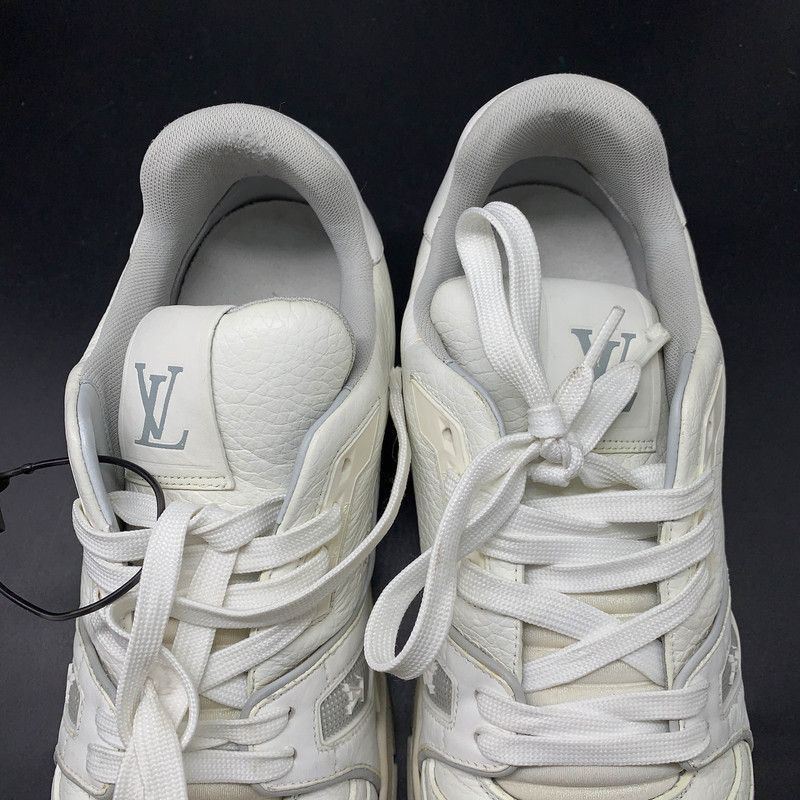 Louis Vuitton Louis Vuitton Trainer Low Top Sneakers in White Size US 7 / IT 37 - 6 Thumbnail