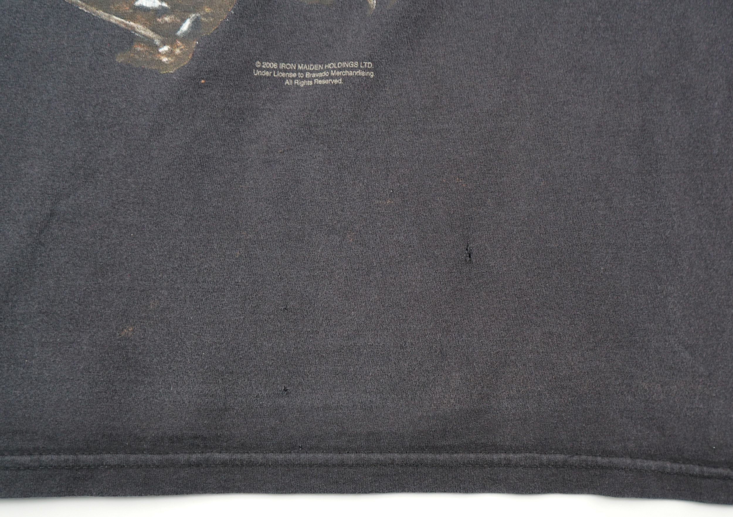 Band Tees × Vintage Vintage 2008 Iron Maiden Concert T-Shirt Size US XL / EU 56 / 4 - 4 Thumbnail