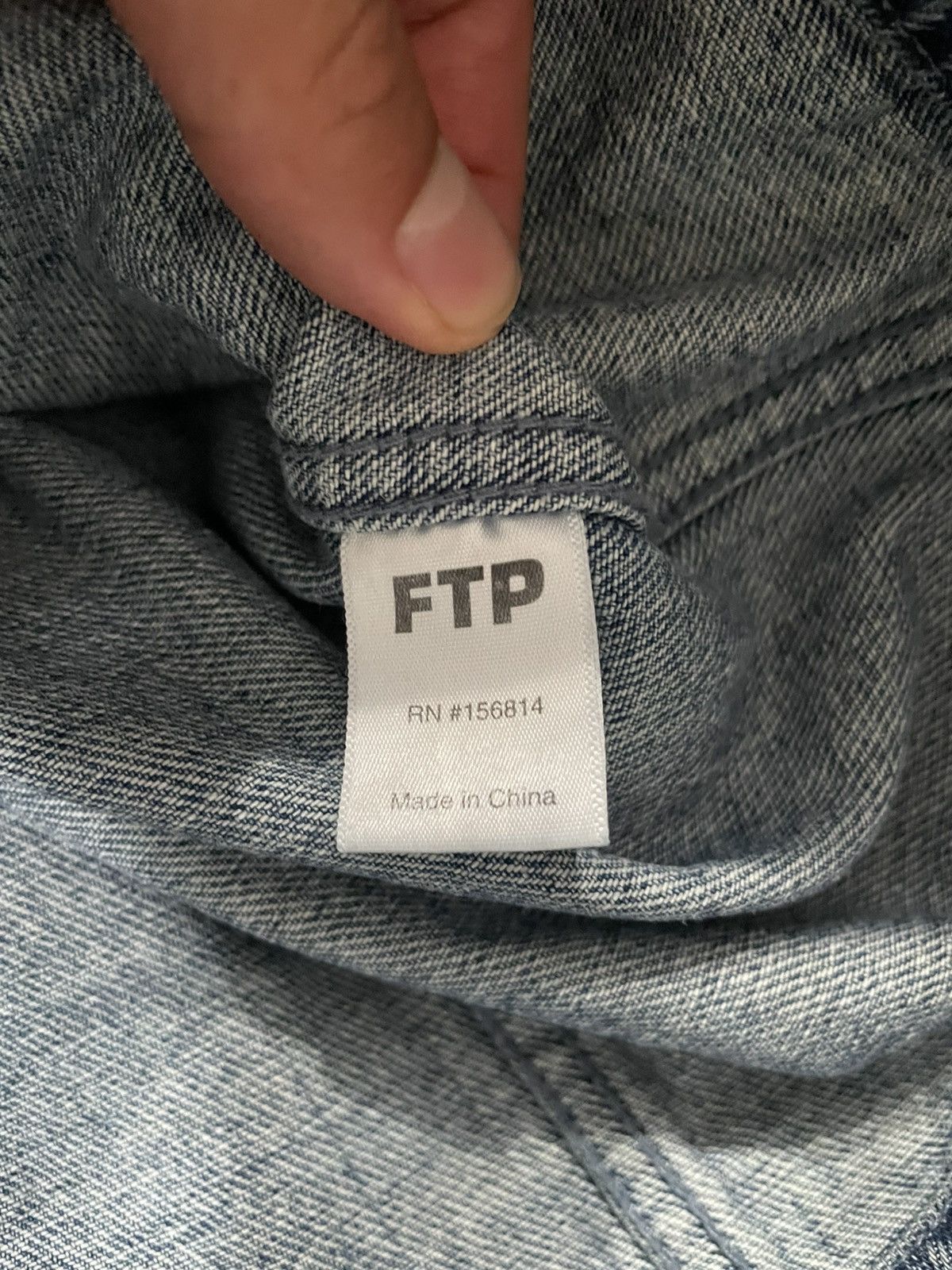 Fuck The Population FTP Cross Logo Denim Trucker Jacket (Large) Size US L / EU 52-54 / 3 - 5 Thumbnail
