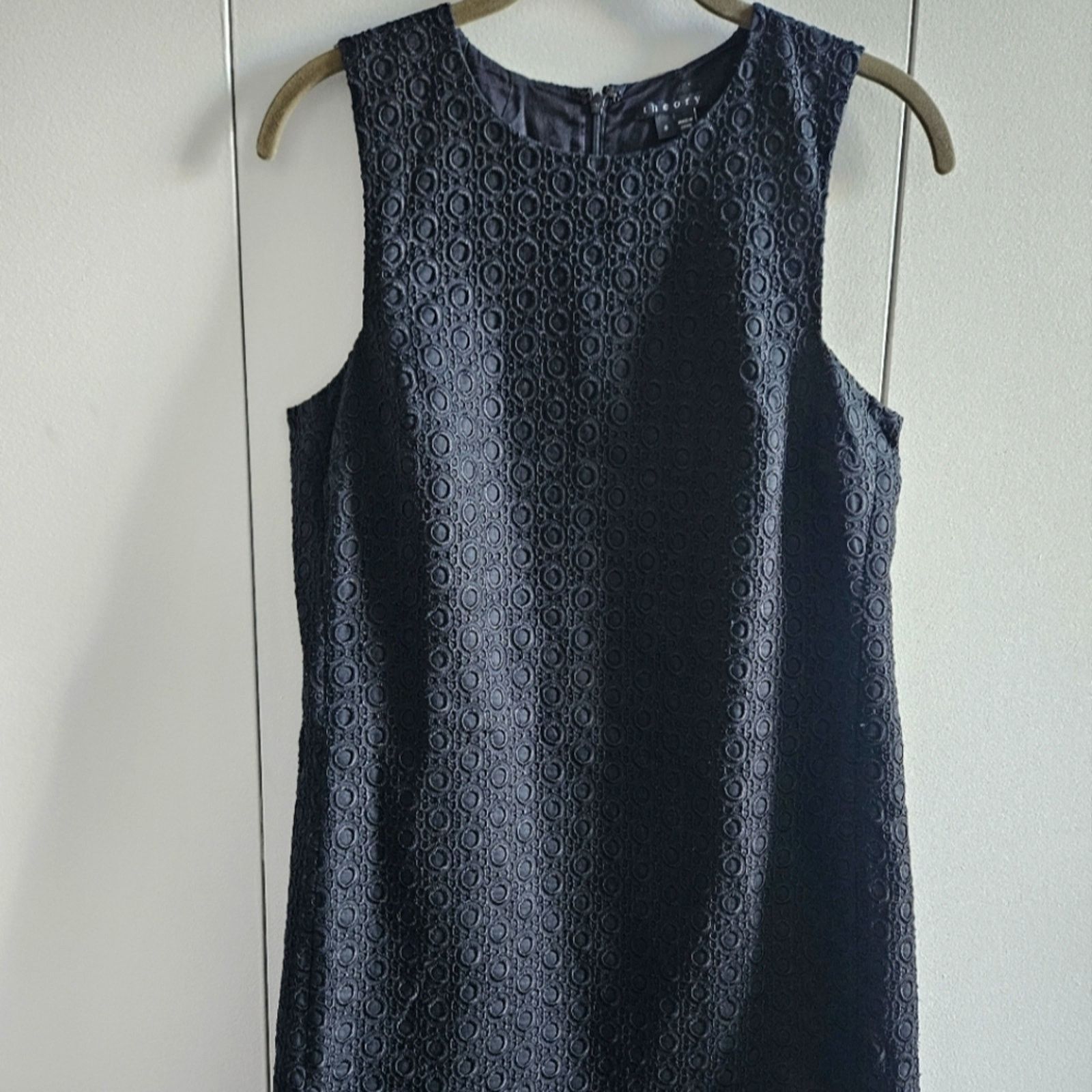 Theory Theory Size 6 Black Circle Embroidery Print Shift Dress Size M / US 6-8 / IT 42-44 - 1 Thumbnail
