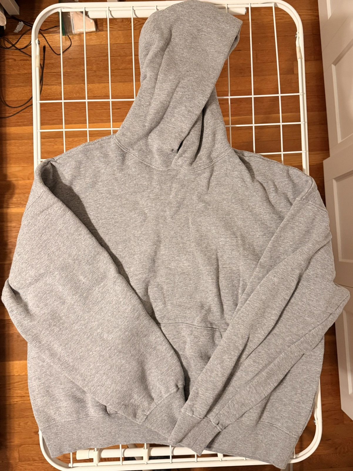 Fear of God Fear of God Essentials Hoodie Grey size Medium Size US M / EU 48-50 / 2 - 1 Thumbnail
