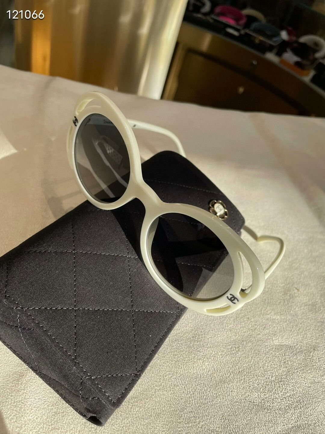 Chanel Chanel 23K White Camellia Wide Sunglasses Size ONE SIZE - 1 Thumbnail