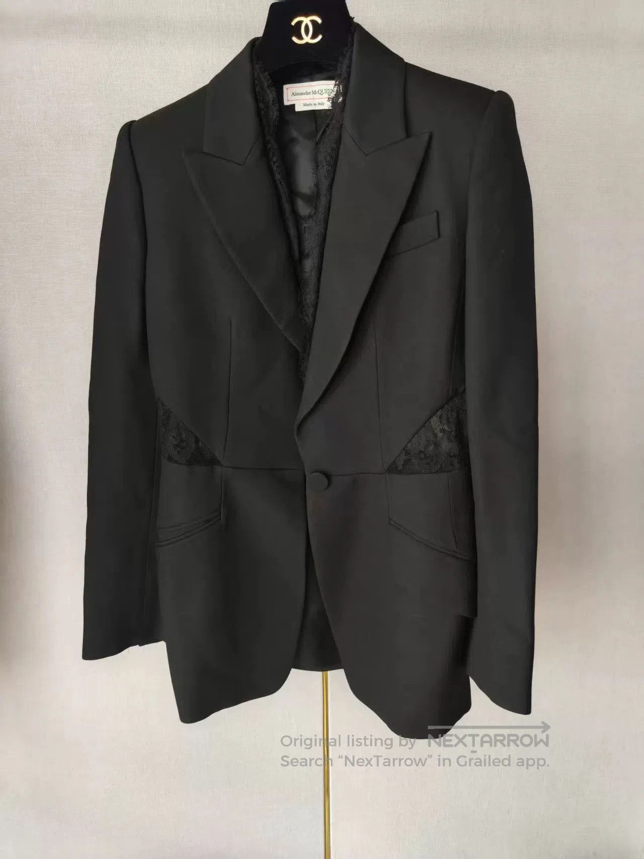 Alexander McQueen McQueen Lace Coat. Size M / US 6-8 / IT 42-44 - 1 Thumbnail
