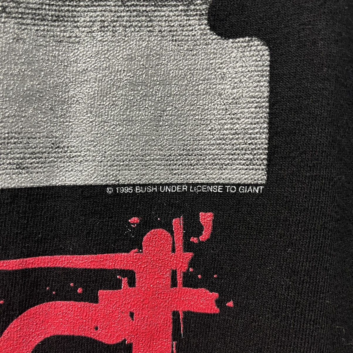 Band Tees × Giant × Vintage Rare Vintage 90s Bush Razorblade Suitcase Band Tee Size US L / EU 52-54 / 3 - 6 Thumbnail