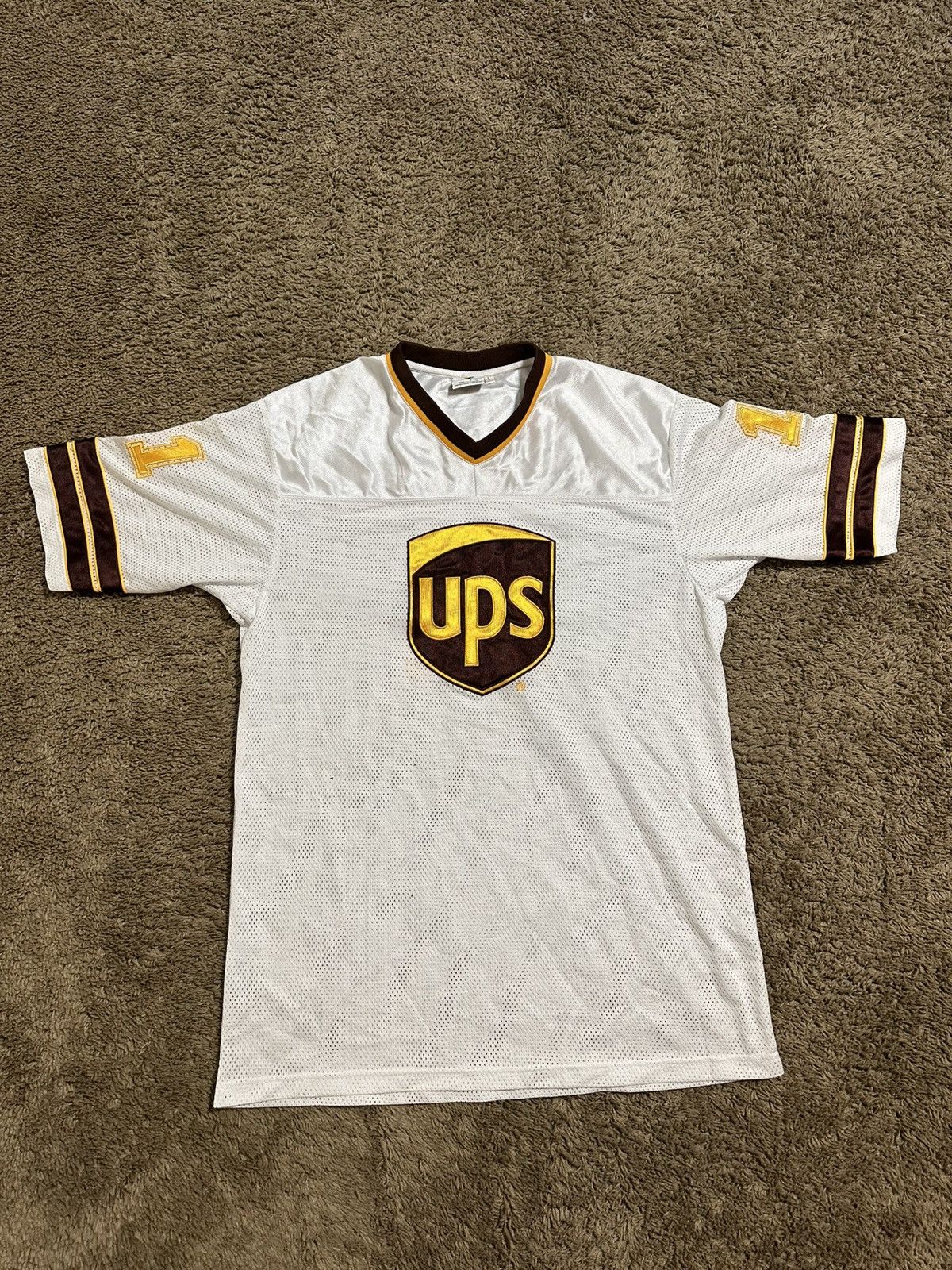 Nike Vintage UPS “brown & white” jersey 00s size large Size US L / EU 52-54 / 3 - 1 Thumbnail
