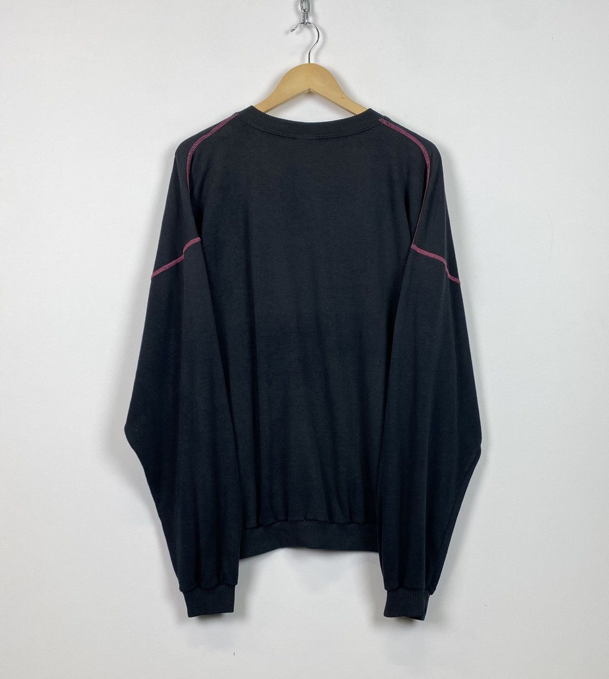 Nike Vintage Rare Nike Cross Training Sweatshirt Embroidered Logo Size US XL / EU 56 / 4 - 13 Thumbnail