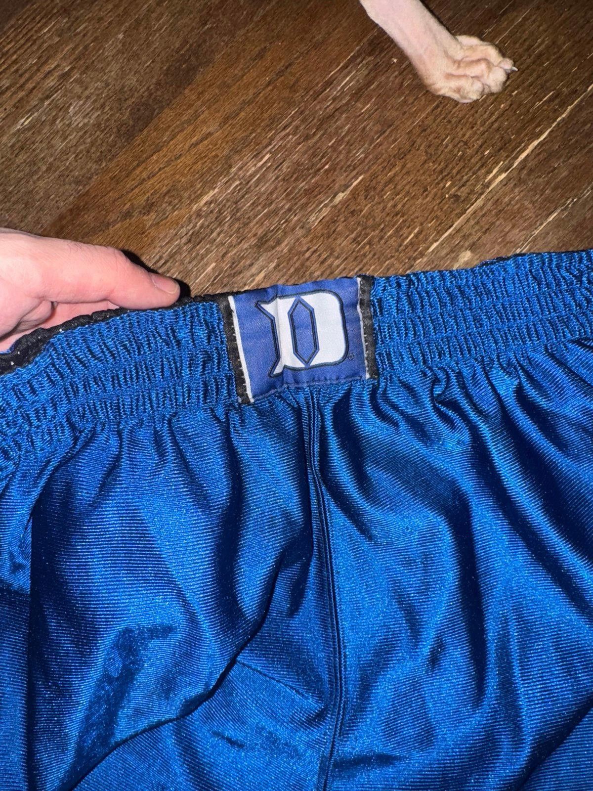 Colosseum Athletics Vintage 90s Duke Blue Devils Colosseum Shorts Rare Sz XL Size US 36 / EU 52 - 4 Thumbnail