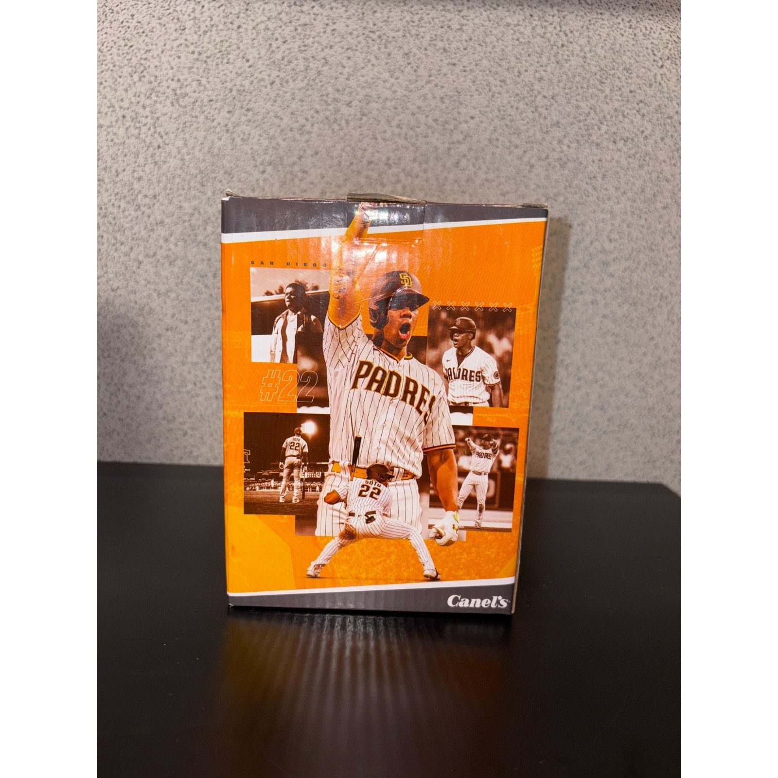 Other Juan Soto Shuffle Bobblehead SGA San Diego Padres 4/13/23 Size ONE SIZE - 2 Thumbnail