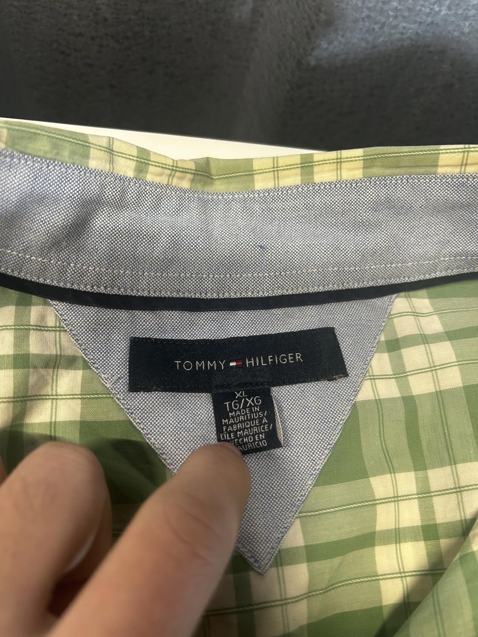 Tommy Hilfiger Tommy Hilfiger Green Plaid Short Sleeve Shirt - Size XL Size US XL / EU 56 / 4 - 5 Thumbnail