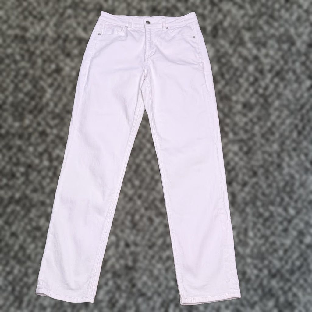 American Eagle Outfitters American Eagle Outfitters Mom Jeans Womens 4 Regular White High Rise Stretch Denim Jeans Regular White High Rise 4 Womens Size 27" / US 4 / IT 40 - 1 Thumbnail