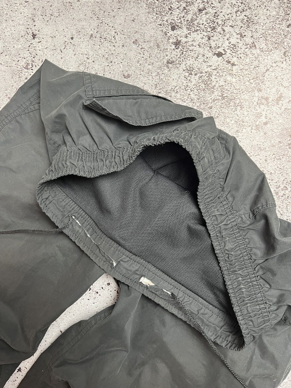 Nike × Vintage 🔥Vintage Nike Track Cargo Pants Nylon Drill Y2K style Swoosh Size US 31 - 10 Thumbnail