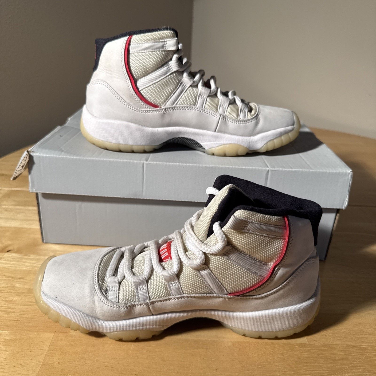 Jordan Brand Size 5.5Y 7 Women Jordan 11 Retro Platinum Tint Size US 5.5 / EU 38 - 3 Thumbnail