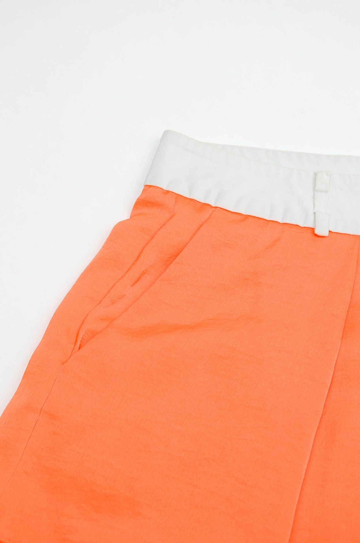 Helmut Lang HELMUT LANG Silk Orange Shorts Size 28" / US 6 / IT 42 - 5 Thumbnail