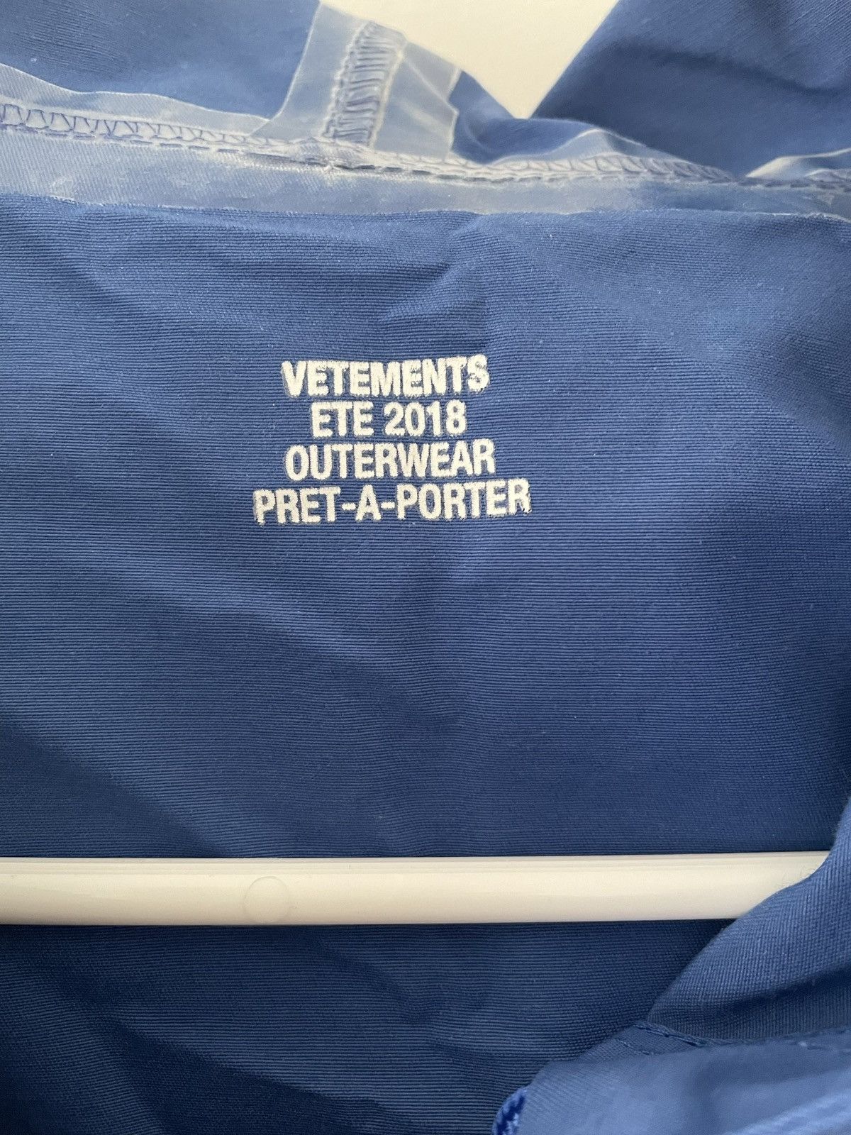 Vetements Vetements Blue Rain Coat Jacket NWT Size US XL / EU 56 / 4 - 4 Thumbnail