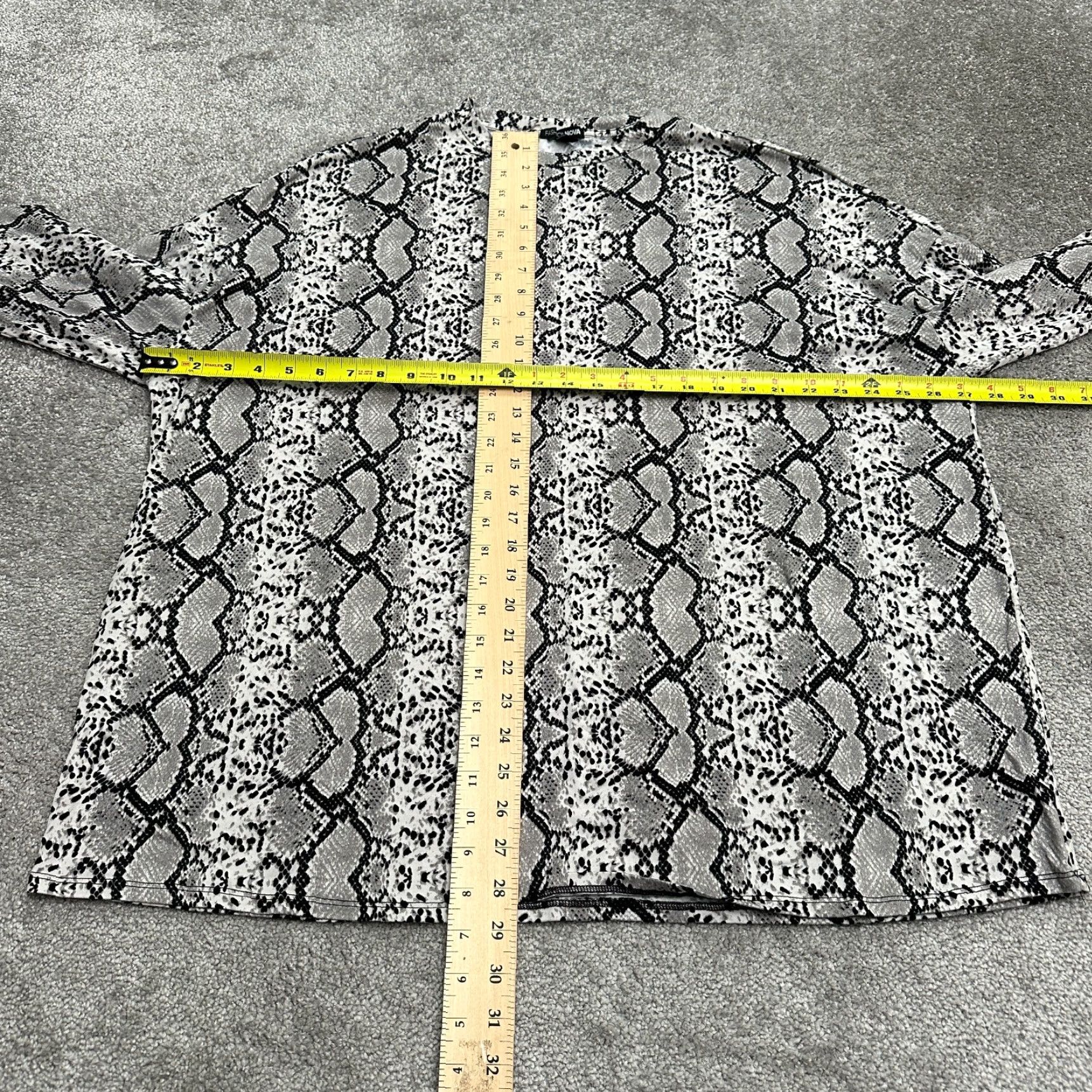 Fashion Nova Fashion Nova Blouse Womens 1X Snakeskin Animal Print Multi Long Sleeve Top Size XL / US 12-14 / IT 48-50 - 7 Thumbnail