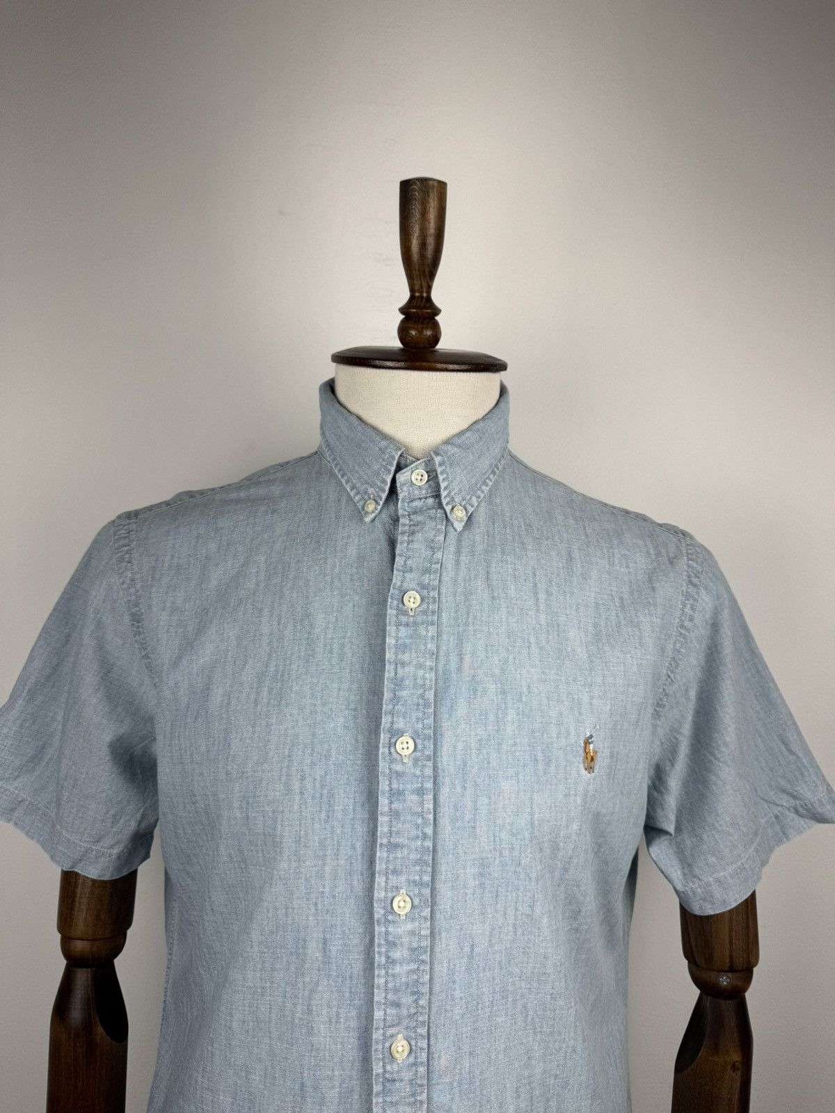 Ralph Lauren Men’s Vintage Ralph Lauren Denim Short Sleeve Shirt size L Size US L / EU 52-54 / 3 - 2 Thumbnail