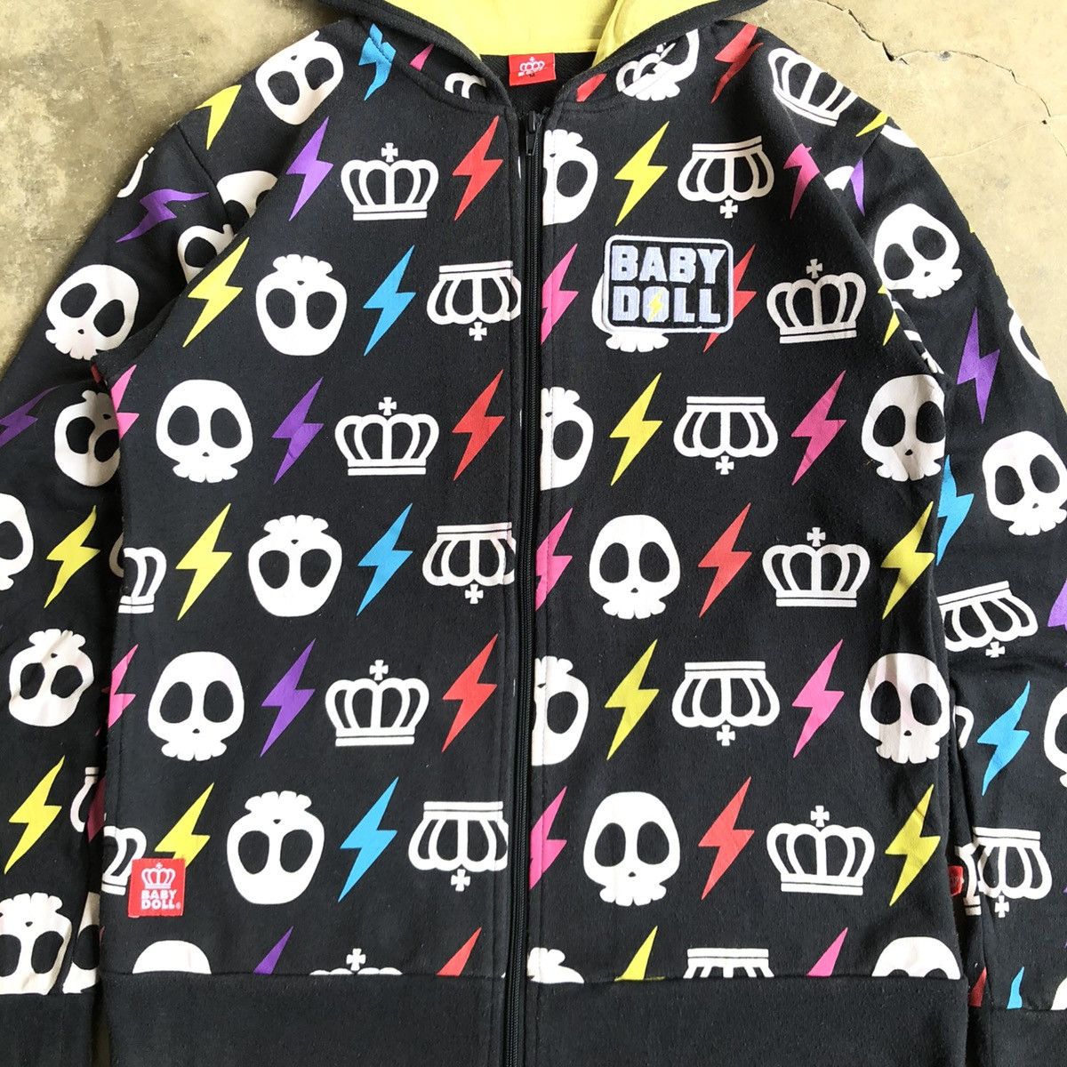 20471120 2000s Baby Doll All Over Print Logo Ziphoodie Black Lgb Size US M / EU 48-50 / 2 - 5 Thumbnail