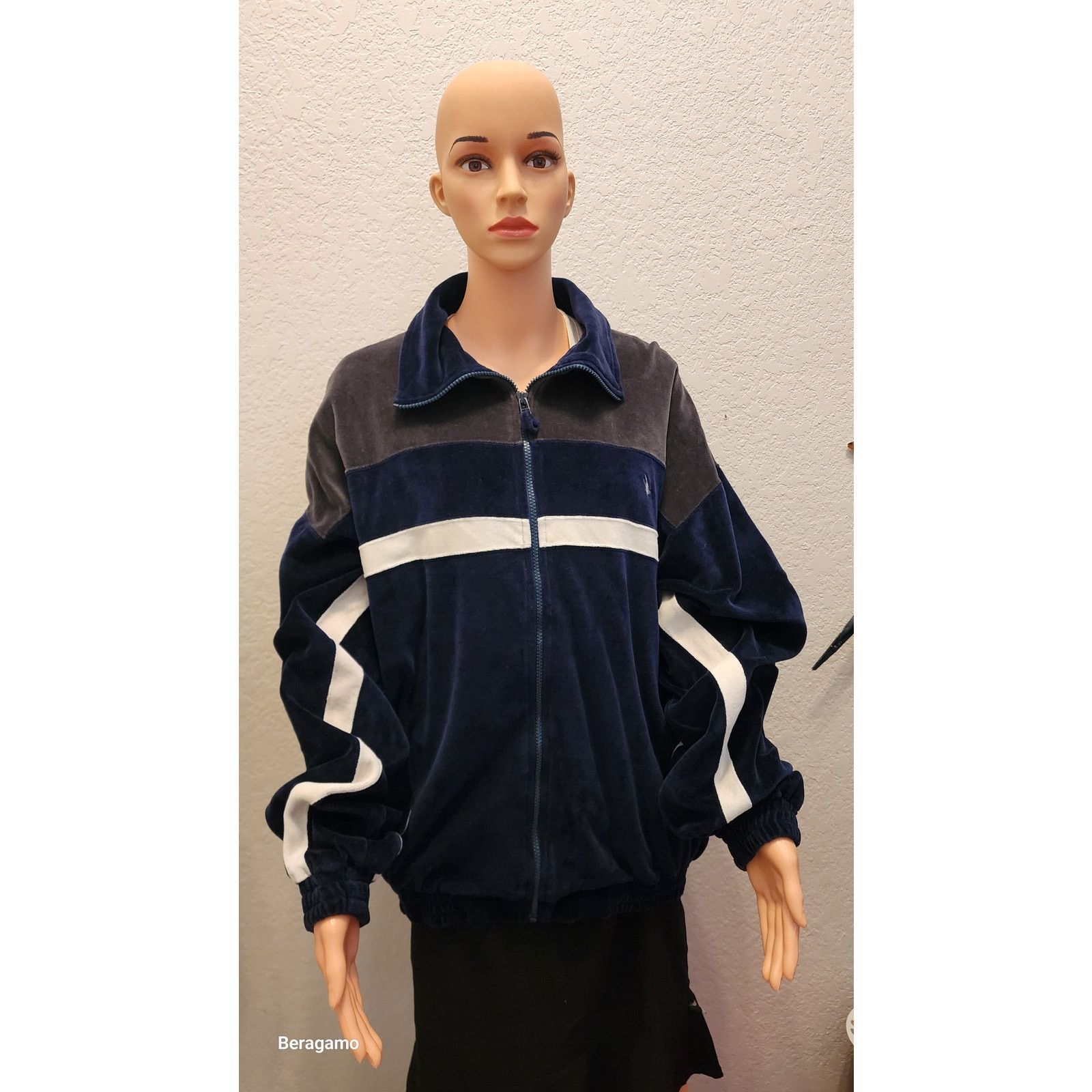 Other Bert Pulitzer Collectors Edition velvet Track Jacket Size L Size US L / EU 52-54 / 3 - 2 Thumbnail