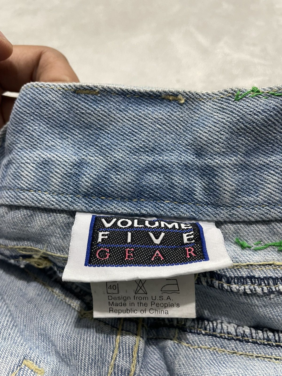 Other Volume Five Gear Cargo Jorts Size US 31 - 5 Thumbnail